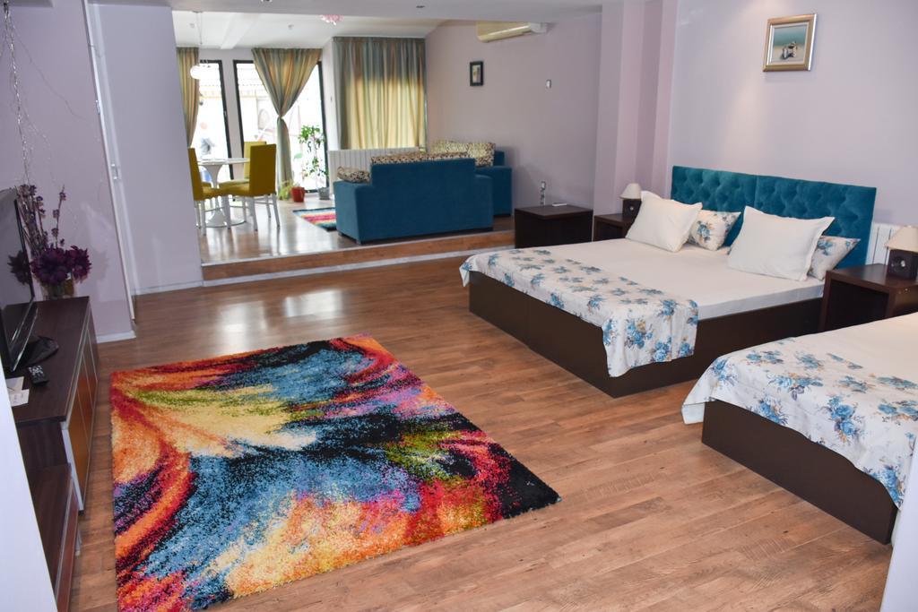 White Rose Guest Rooms Burgaz Dış mekan fotoğraf